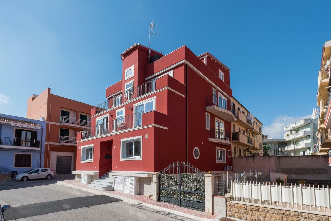 Апартаменты Casa Zefiro Поццалло Экстерьер фото